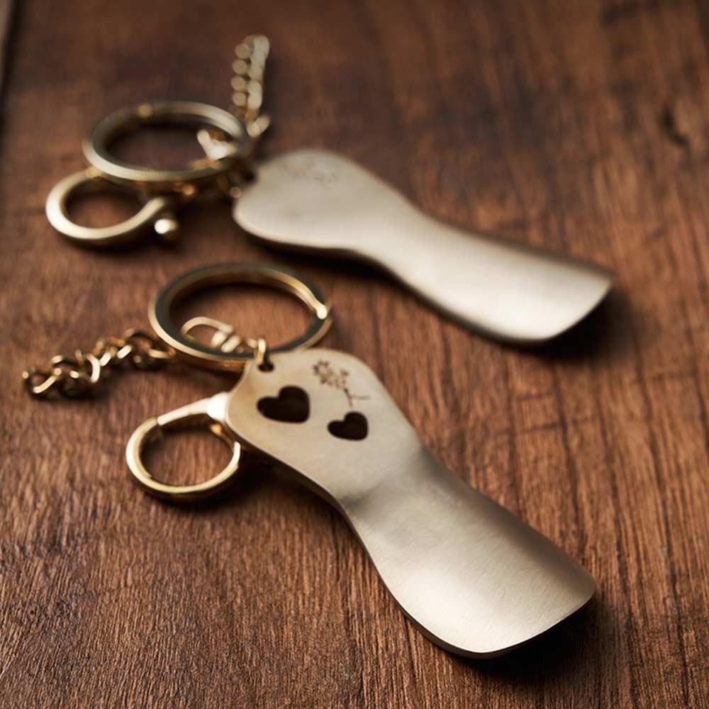 Ondodam Handmade Keychain Shoe Spatula / Heart-shaped holes